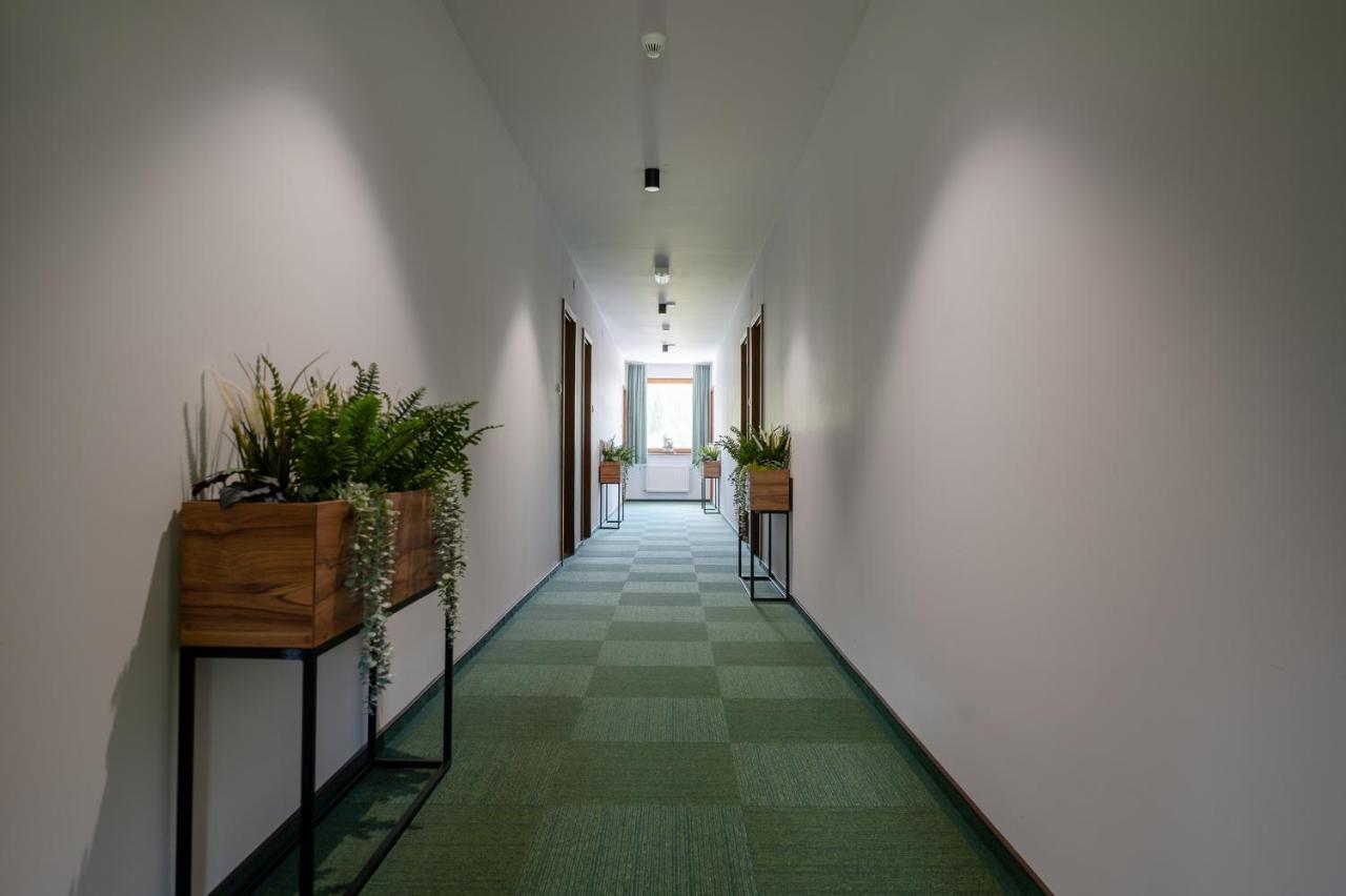 Szumi Las Events & Apartments Regimin ภายนอก รูปภาพ
